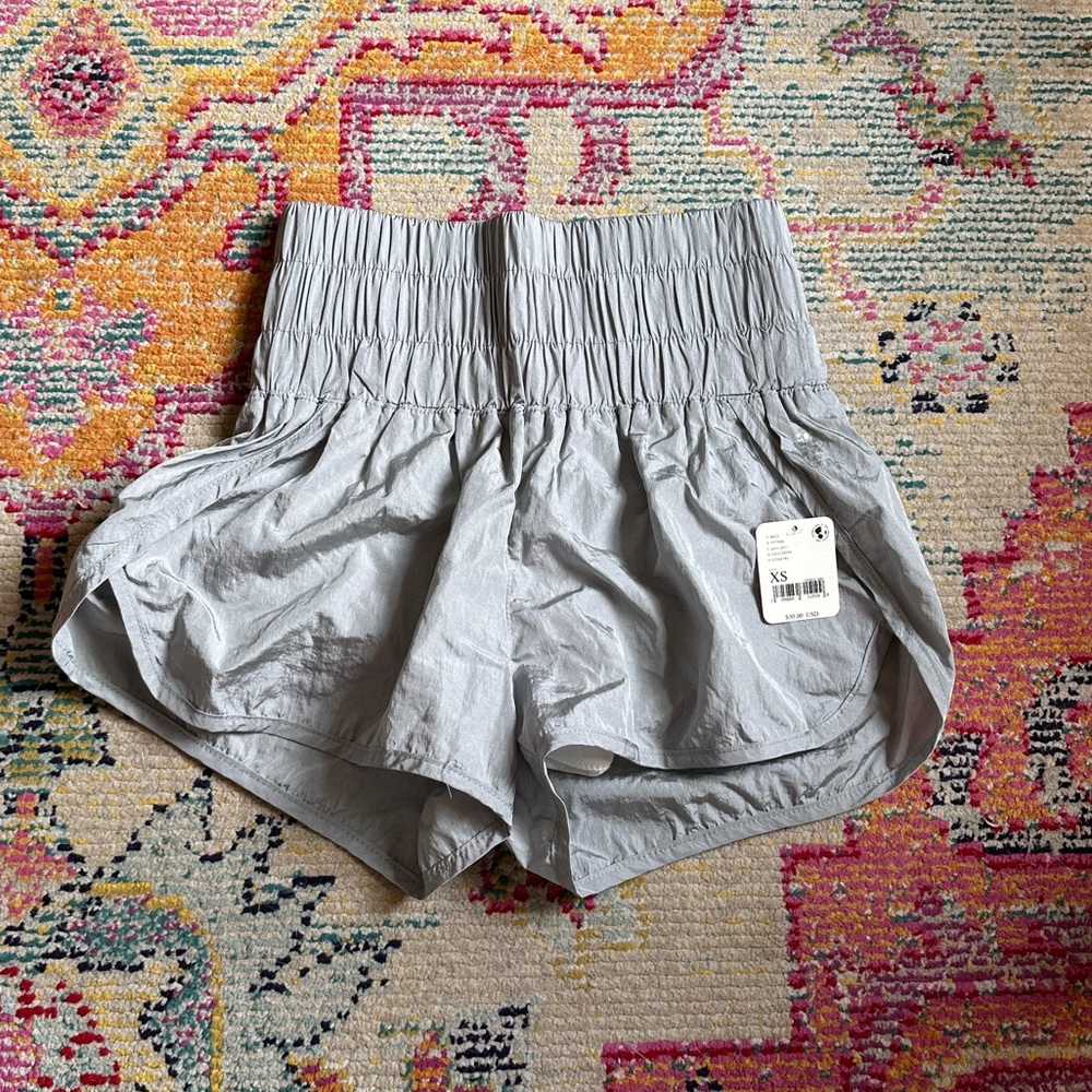 BRAND NEW free people shorts